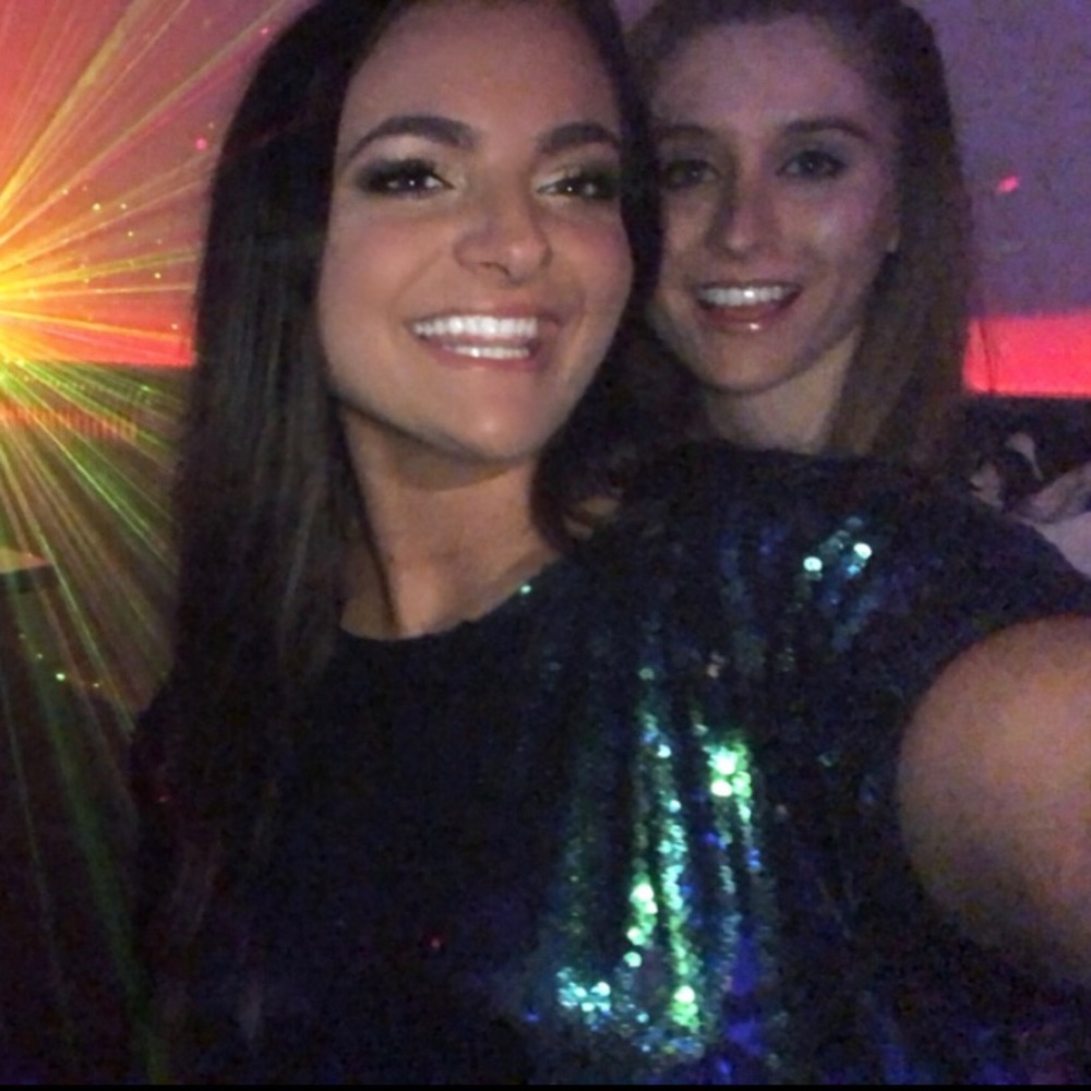 Meet your Posher, Kayley